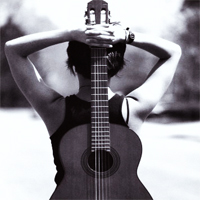 femme-guitare
