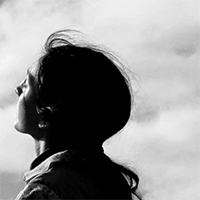 femme-pensive