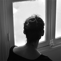 femme-regarde-temps