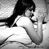 jeune-femme-manque-amour